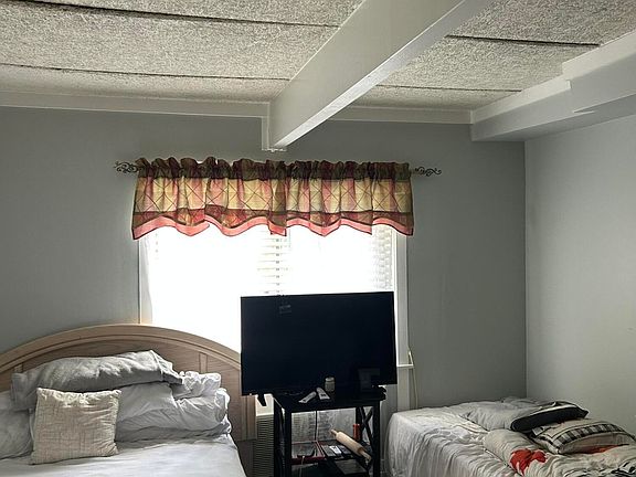 4th image of 101 Woodhaven Drive #152