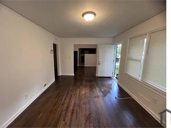 2275 Ousley Ct, Decatur, GA 30032