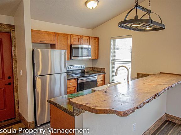 3rd image of 11081 Old Toby Ct #202