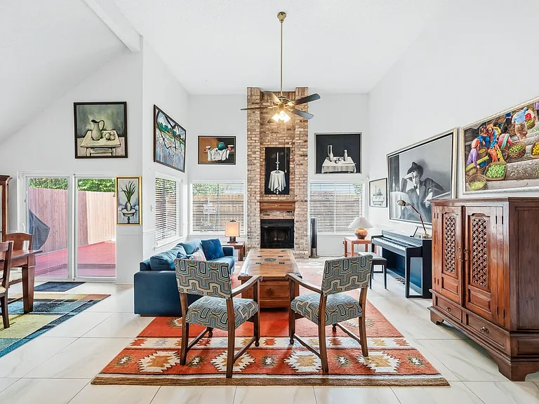 12800 Briar Forest Dr #106 — Photo 7