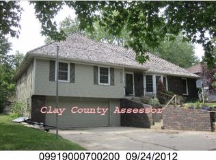 9717 N Tracy Ave, Kansas City, MO 64155