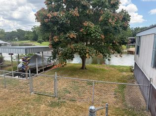 711 County Road 136a, Kingsland, TX 78639