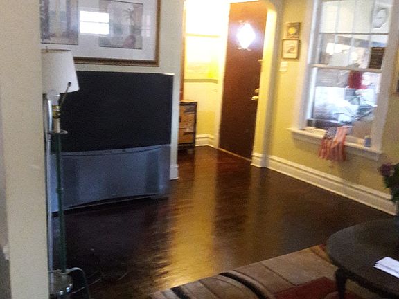 3rd image of 917 N Humphrey Ave