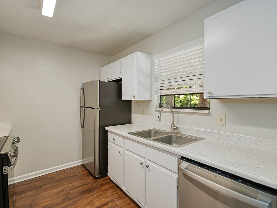 1st image of 1332 Cherry St #11559613