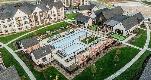 Farmhouse at Lantern Commons Photo 1