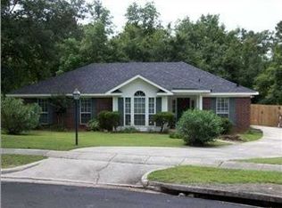 6821 Windsor Ct, Mobile, AL 36695
