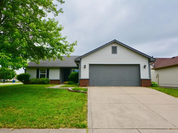 13074 Sterling Cmns, Fishers, IN 46038