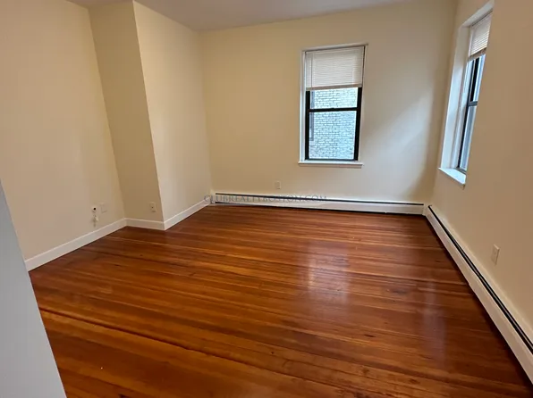 60 Brighton Ave #300, Allston, MA 02134