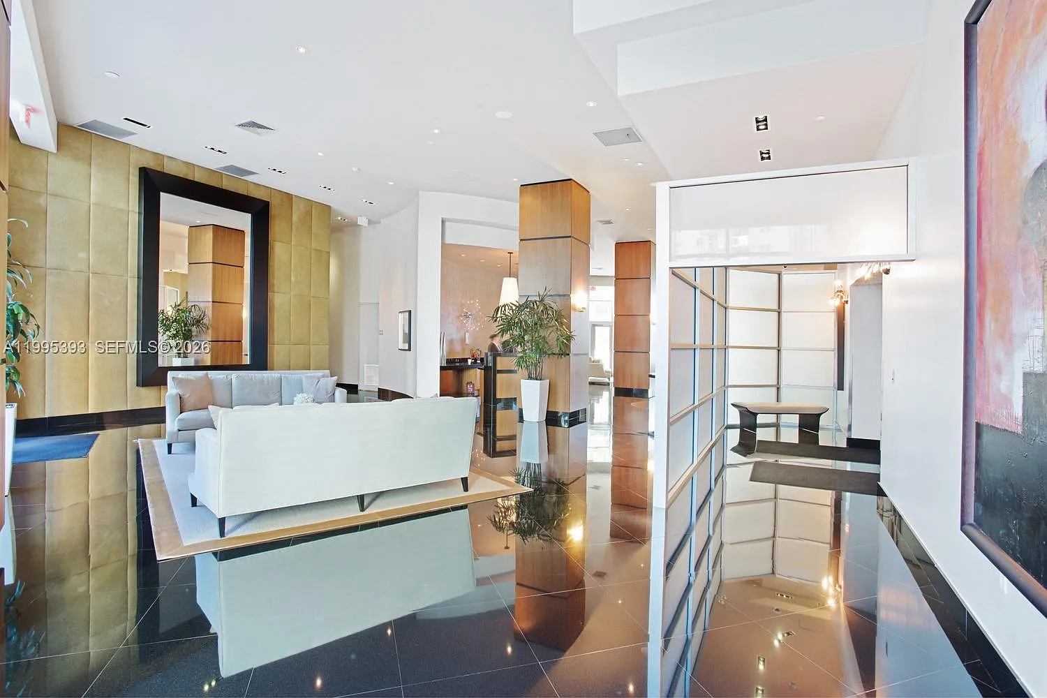 Ocean Palms Condo — Photo 3