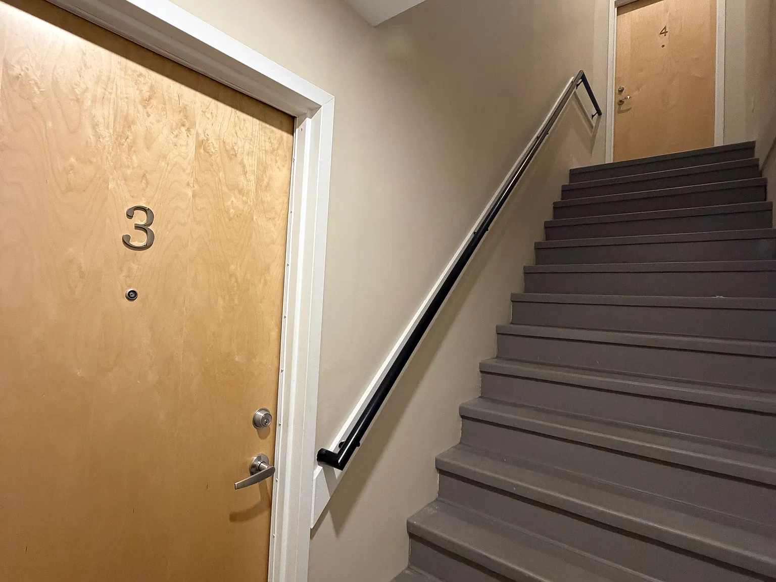 1 bed, 929 sqft, $3,500 — Photo 3