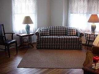 2nd image of 3150 Cragmoor Ave