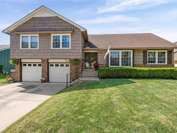 10000 Knox Dr, Overland Park, KS 66212