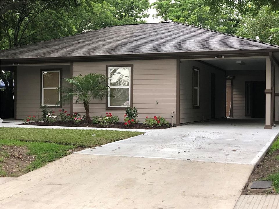 1st image of 105 W Ellaine Ave