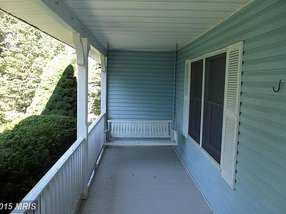 5th image of 37 Desailles Ct