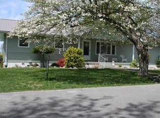 615 Hall St, Science Hill, KY 42553