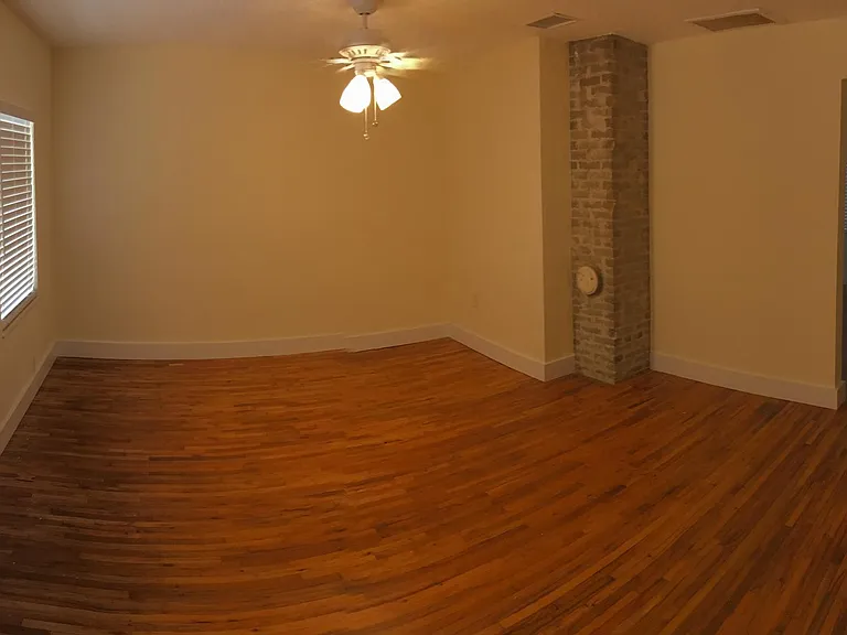 4015 W Azeele St #2 — Photo 7