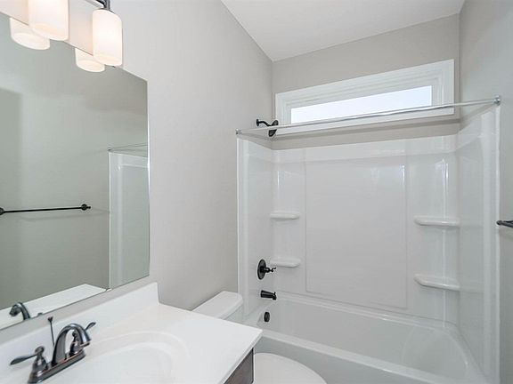 4th image of 6770 Silvertip Ct