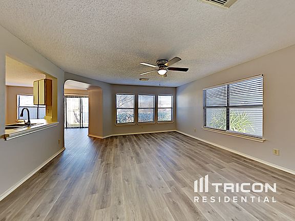 4th image of 6619 Evenridge Ln