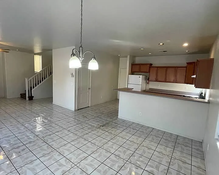 731 Emerald Idol Pl — Photo 16