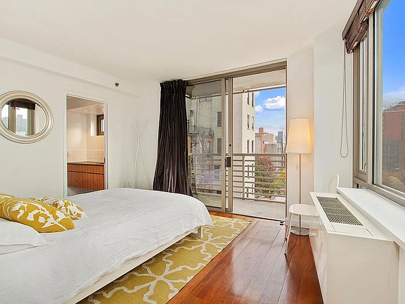 5th image of 310 E Houston St APT 5A
