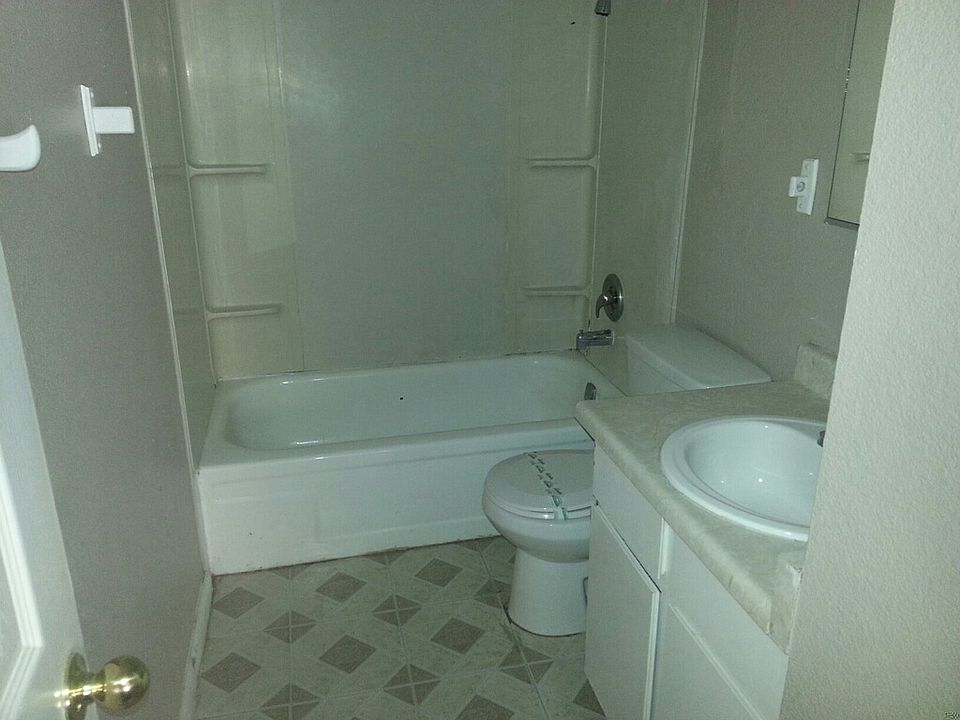 1st image of 2101 Exeter Dr APT 1