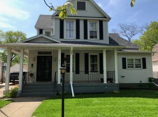1019 Bacon St, Pekin, IL