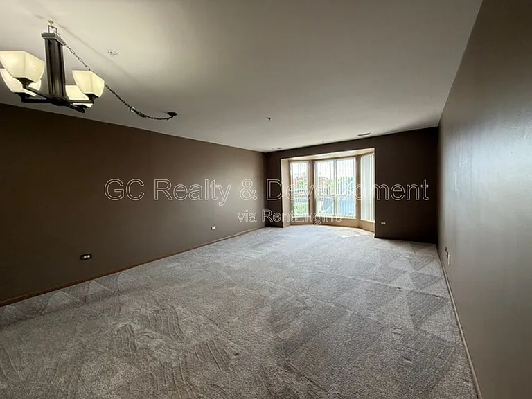 57 E Hattendorf Ave #301 — Photo 10