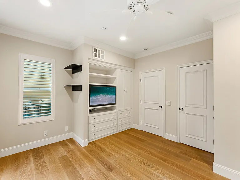 21261 Baeza Cir — Photo 20