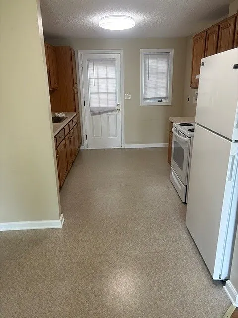 2 bed, 750 sqft, $1,500 — Photo 2