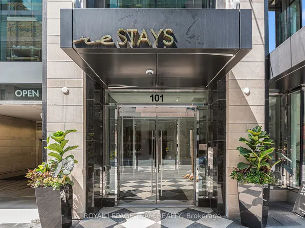 101 Queen St #1509, Ottawa, ON K1R 5A8