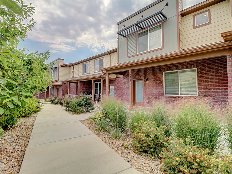 13811 Vispo Way — Photo 24
