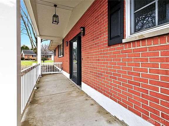 5th image of 2705 Blue Rock Dr