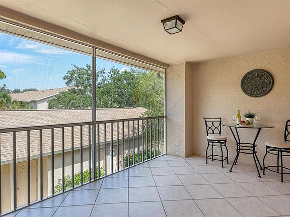 2nd image of 8941 Veranda Way APT 526