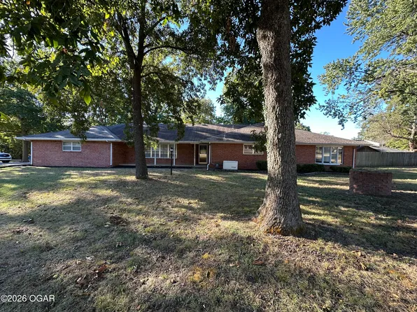 3232 Moorhead Dr, Joplin, MO 64804