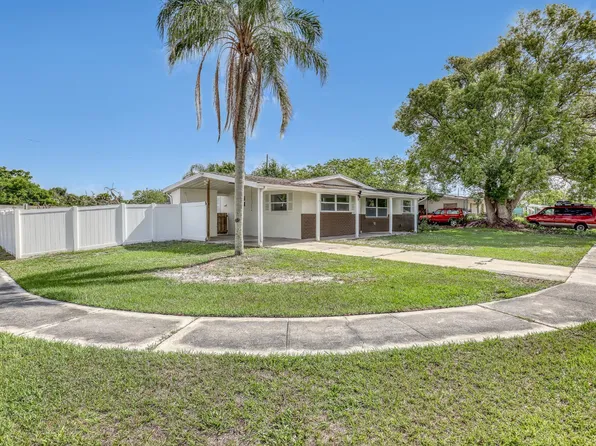 2814 Lorna Dr, Melbourne, FL 32935