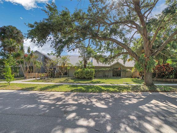 4th image of 18681 Misty Lake Dr