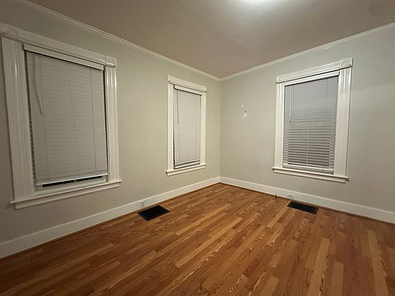 5th image of 59 Greenwood St #1