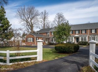 233 Saint Matthews Ave, Saint Matthews, KY 40207