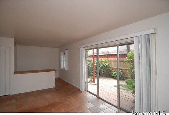 5th image of 931 Palm Springs Blvd APT A
