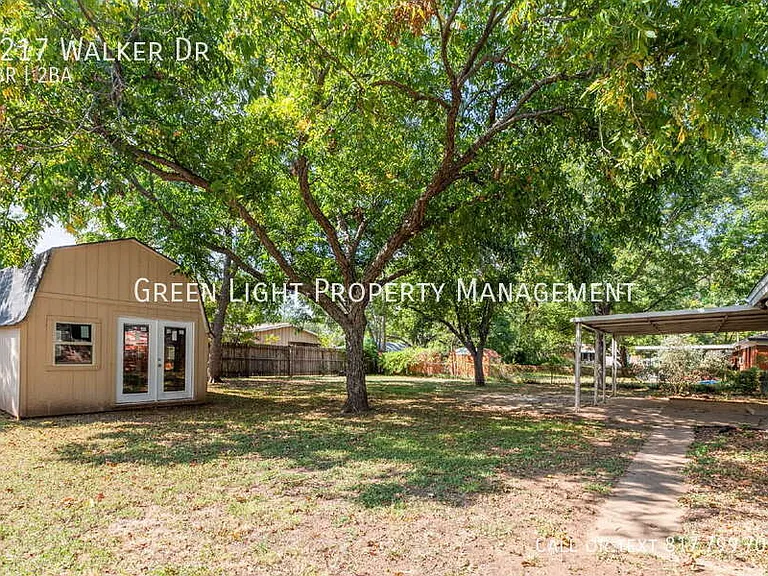 1217 Walker Dr — Photo 29