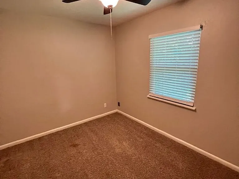6302 Chesterfield Ave — Photo 18