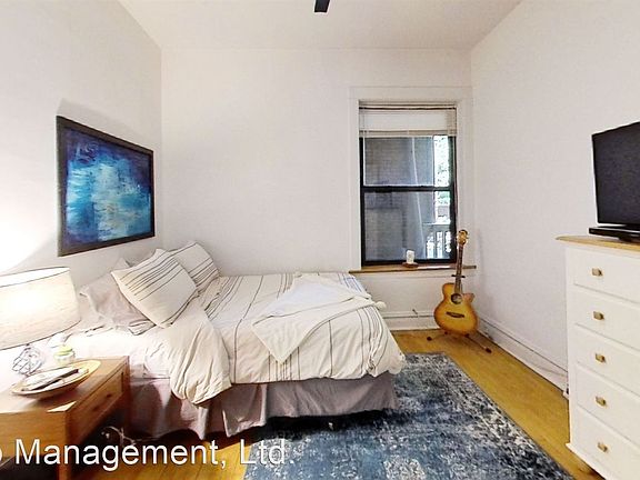 5th image of 3702 N Paulina St #1