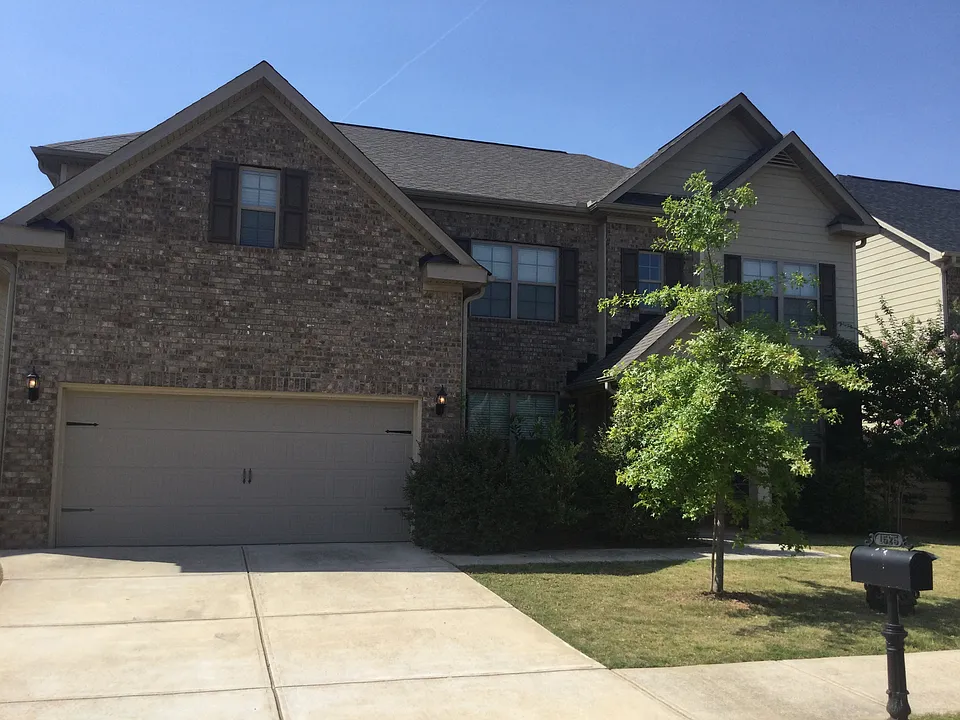 1525 Pressley Ln