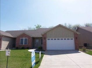 118 Cassidy Rd, Normal, IL 61761