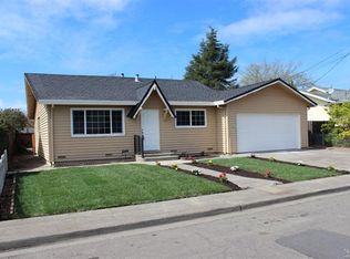1837 Beachwood Dr, Santa Rosa, CA 95407
