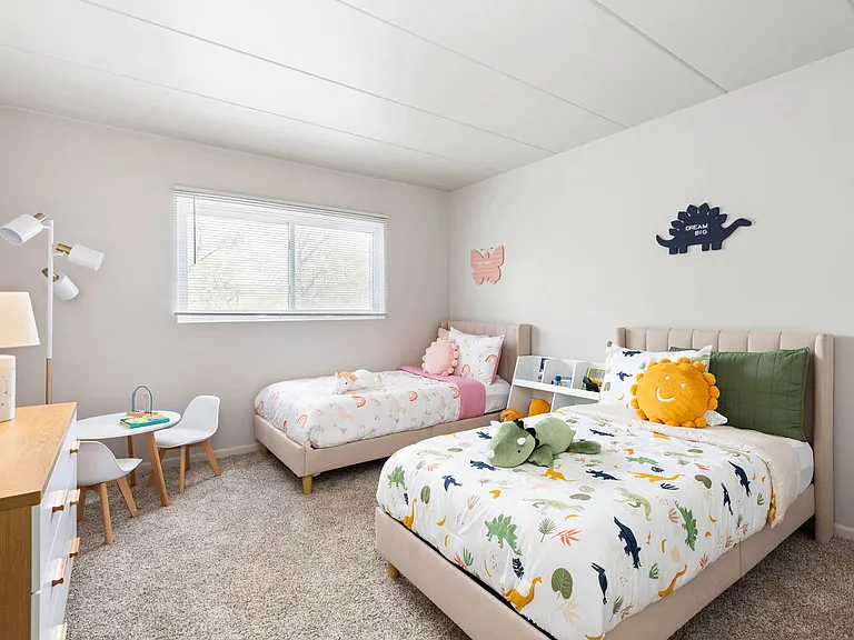 Matteson Blu — Photo 13