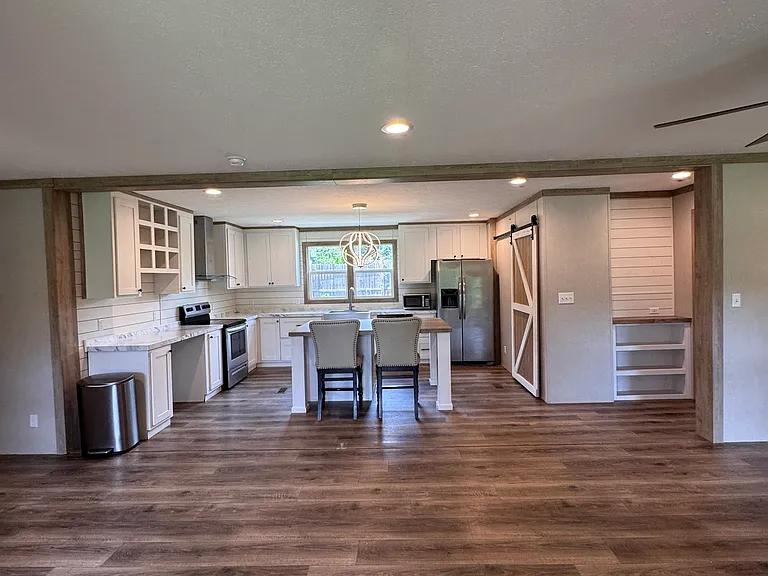 27 Dew Drop Rd — Photo 4