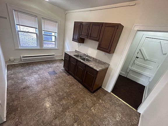 3rd image of 1771 Noble Rd APT 16