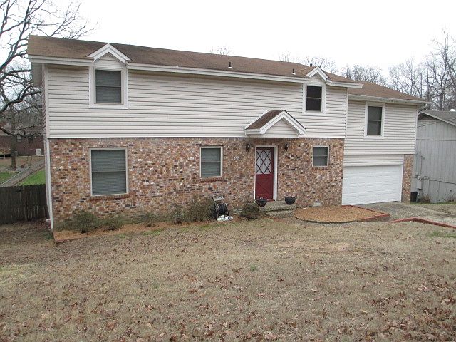 1st image of 6405 Rolling Hills Dr