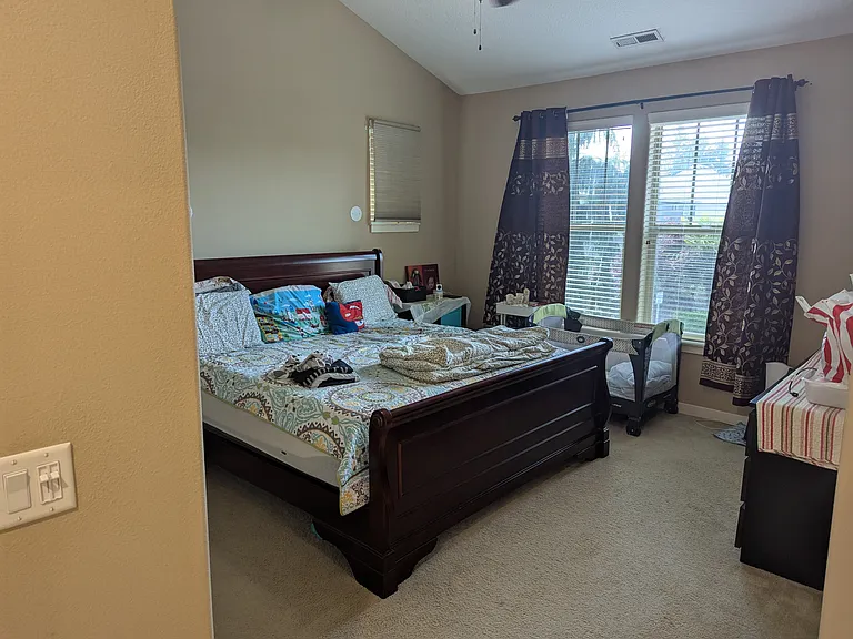 162 NE Greenridge Ter — Photo 12